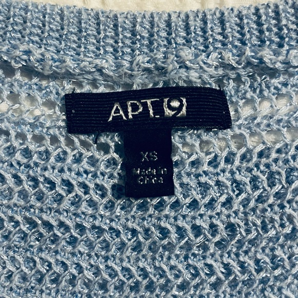 APT.9 Sweater - Picture 3 of 5